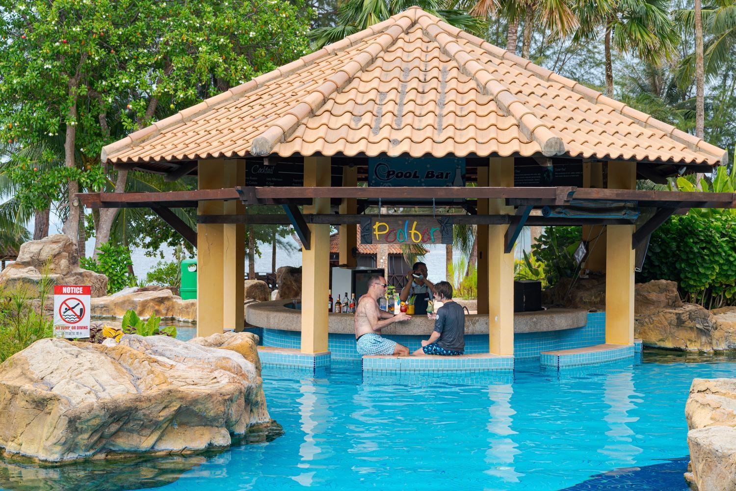Indra Maya Pool Villas Лагой Екстериор снимка